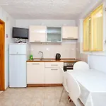 Apartment By The Sea Sparadici, Sibenik - 19870 Grebastica