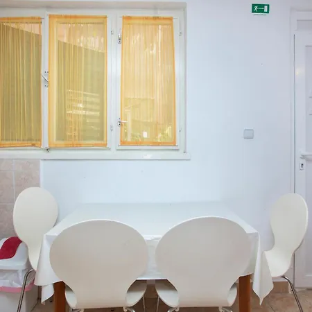 By The Sea Sparadici, Sibenik - 19870 *