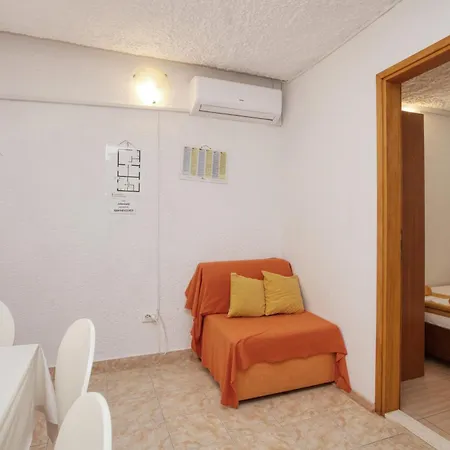 Apartment By The Sea Sparadici, Sibenik - 19870