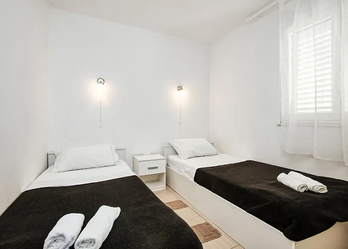 By The Sea Sparadici, Sibenik - 19870